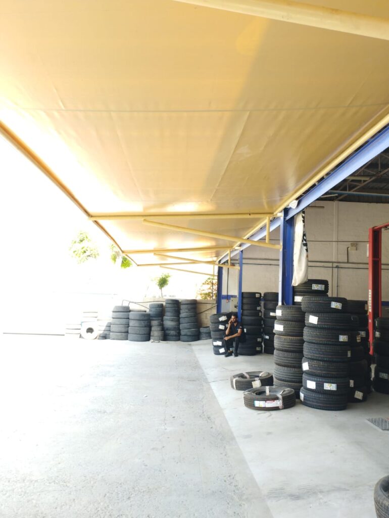 unique big car parking shade